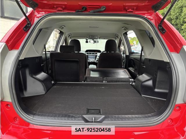 Toyota PRIUS ALPHA 2015-01 7819868-14