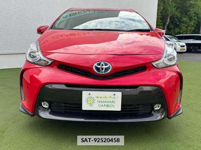Toyota PRIUS ALPHA 2015-01 7819868-16