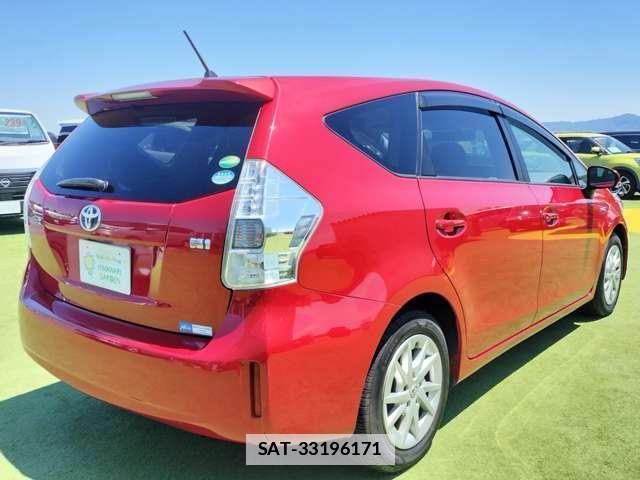 Toyota PRIUS ALPHA 2012-03 7819953-1
