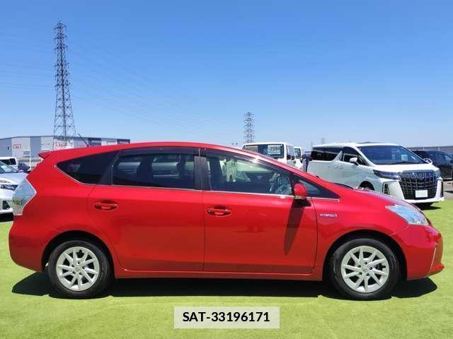 Toyota PRIUS ALPHA 2012-03 7819953-18