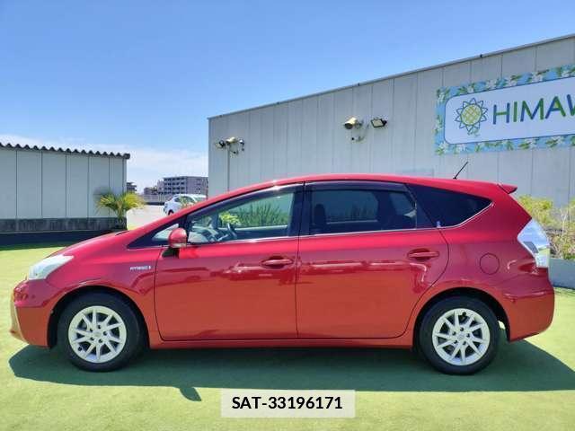 Toyota PRIUS ALPHA 2012-03 7819953-19