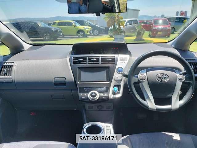 Toyota PRIUS ALPHA 2012-03 7819953-4