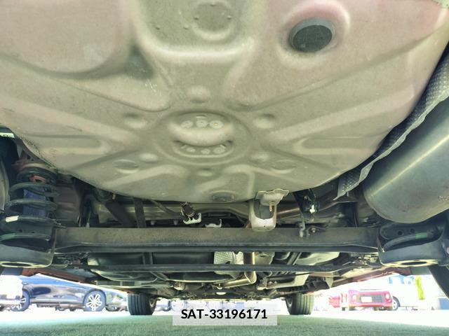 Toyota PRIUS ALPHA 2012-03 7819953-8