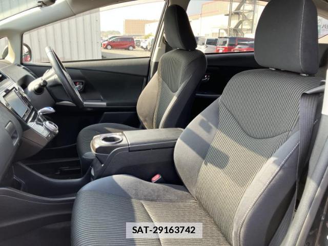Toyota PRIUS ALPHA 2016-04 7821578-5