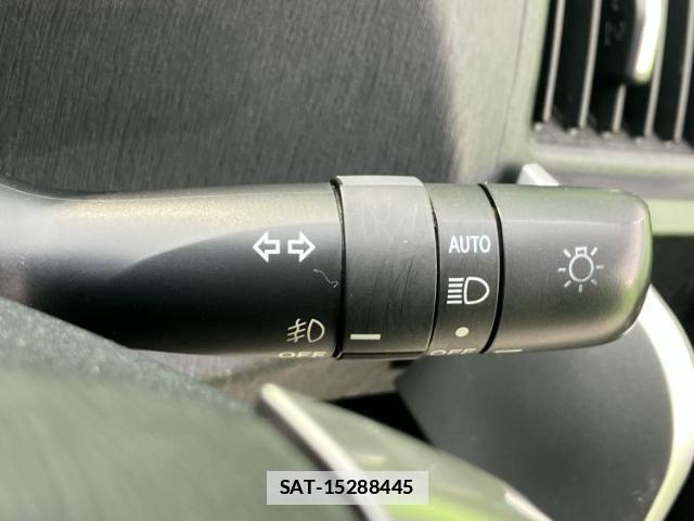 Toyota PRIUS ALPHA 2014-12 7821641-15
