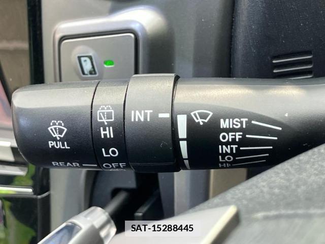 Toyota PRIUS ALPHA 2014-12 7821641-16