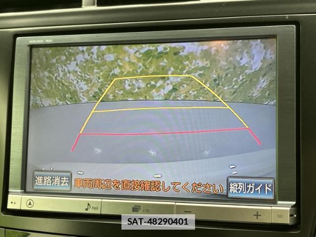 Toyota PRIUS ALPHA 2013-05 7821957-11