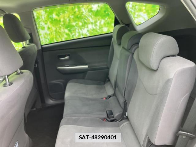Toyota PRIUS ALPHA 2013-05 7821957-6