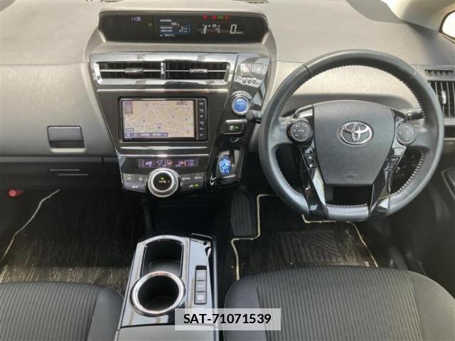 Toyota PRIUS ALPHA 2018-10 7822077-3