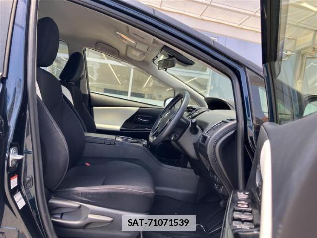Toyota PRIUS ALPHA 2018-10 7822077-4