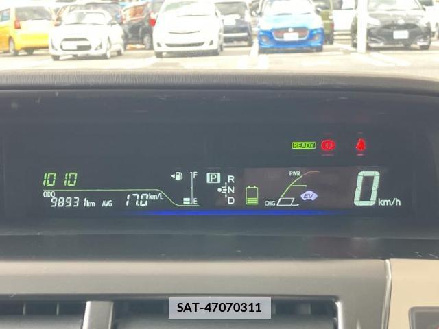 Toyota PRIUS ALPHA 2013-06 7822115-12