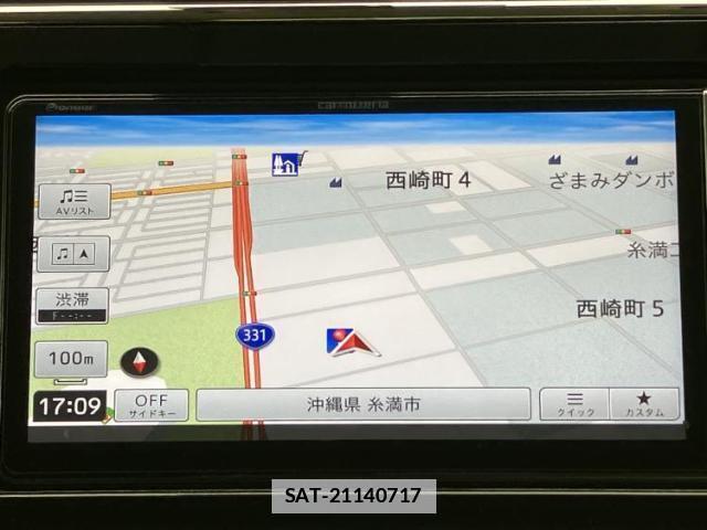 Toyota PRIUS ALPHA 2017-10 7822208-9