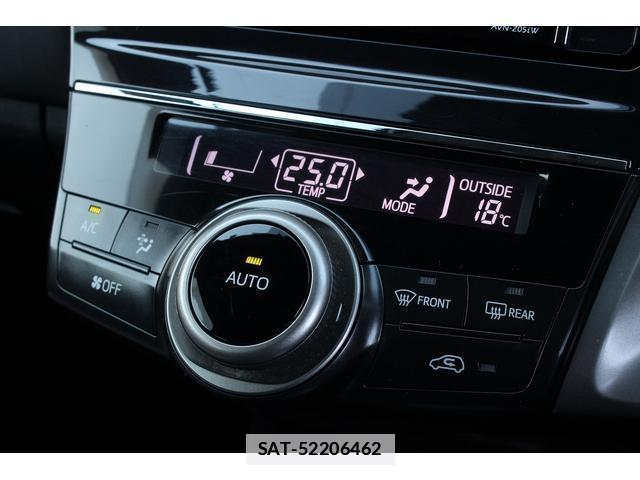Toyota PRIUS ALPHA 2015-11 7822873-13