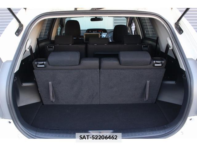 Toyota PRIUS ALPHA 2015-11 7822873-9