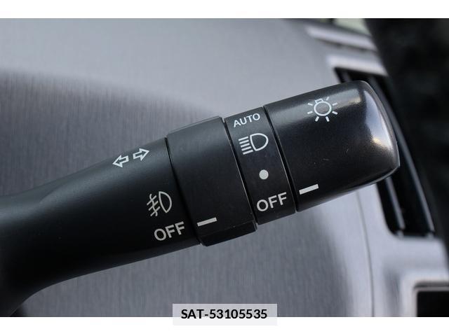 Toyota PRIUS ALPHA 2013-09 7822904-19