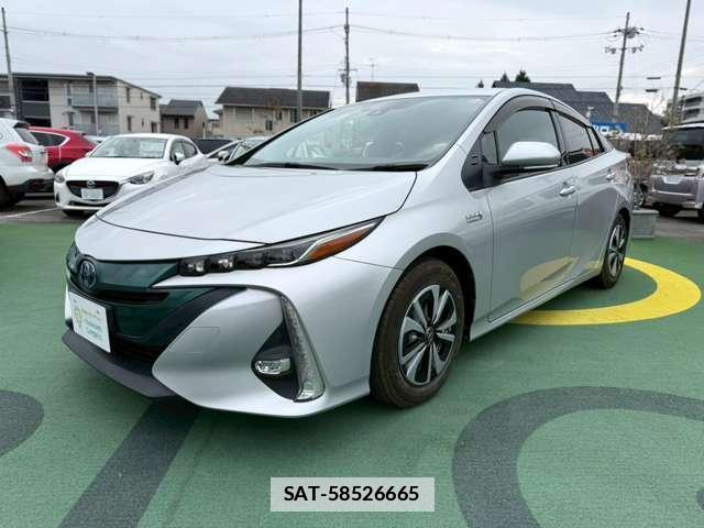 Toyota PRIUS PHV 2019-01 7812695-15
