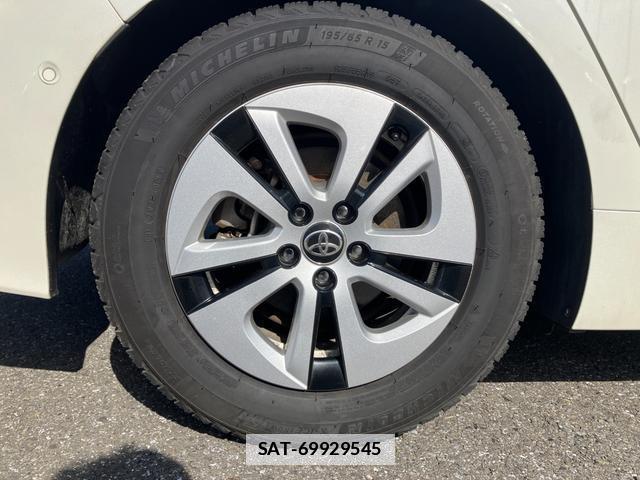Toyota PRIUS PHV 2018-11 7812885-14