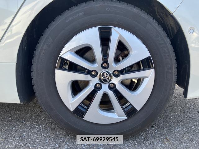 Toyota PRIUS PHV 2018-11 7812885-16