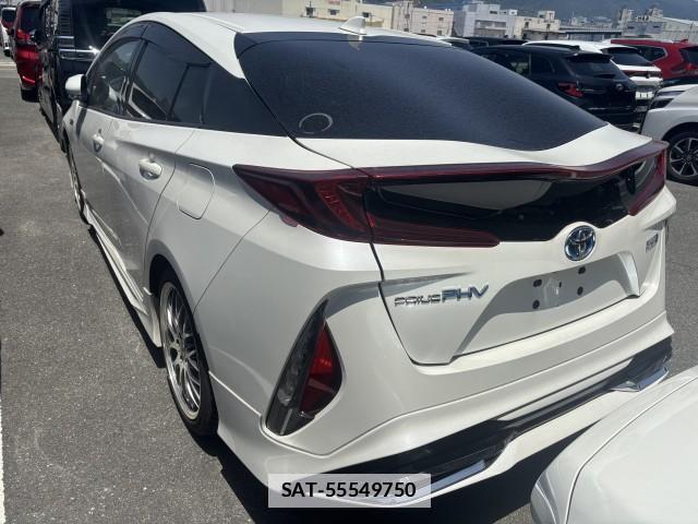Toyota PRIUS PHV 2017-10 7813440-6
