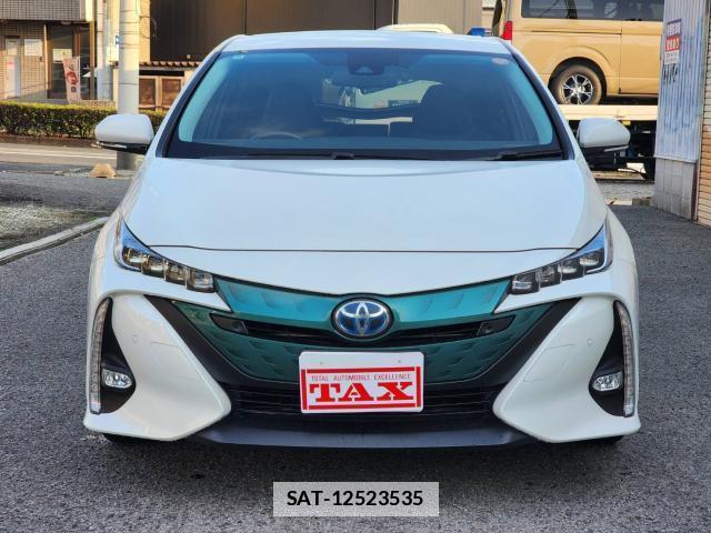 Toyota PRIUS PHV 2018-02 7813924-4