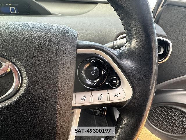 Toyota PRIUS PHV 2017-03 7815661-4
