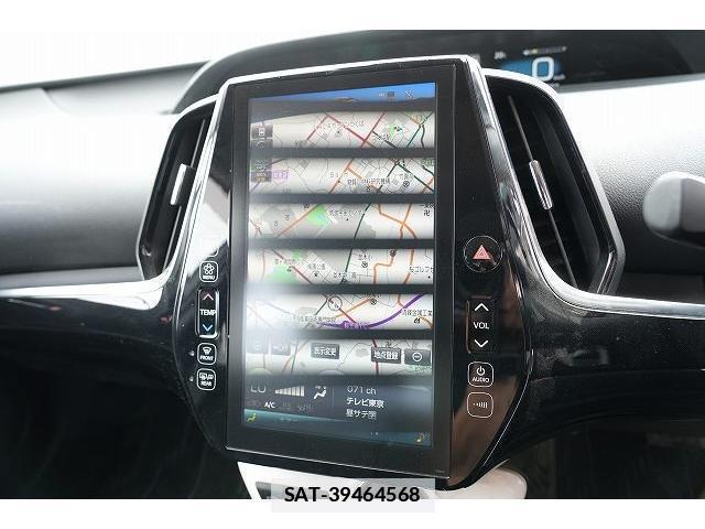 Toyota PRIUS PHV 2017-06 7815762-12
