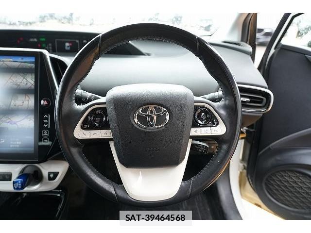 Toyota PRIUS PHV 2017-06 7815762-2