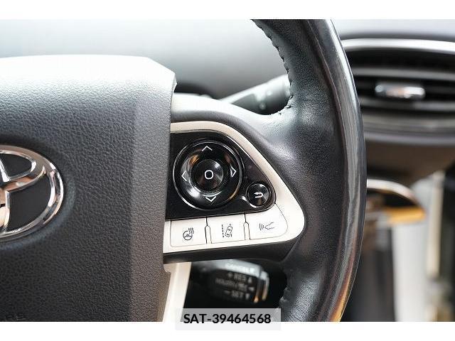 Toyota PRIUS PHV 2017-06 7815762-4
