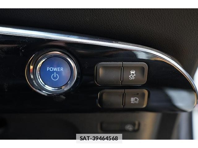 Toyota PRIUS PHV 2017-06 7815762-7