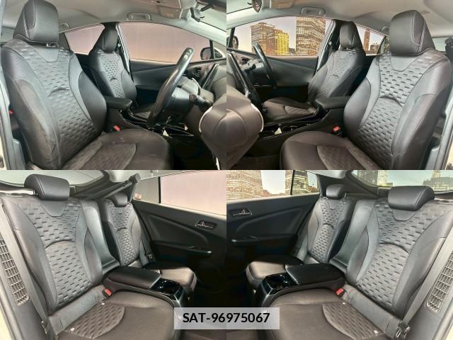 Toyota PRIUS PHV 2017-10 7817662-3