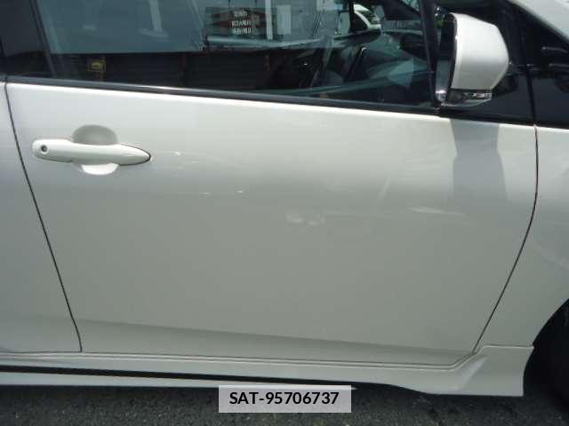 Toyota PRIUS PHV 2017-02 7820010-12