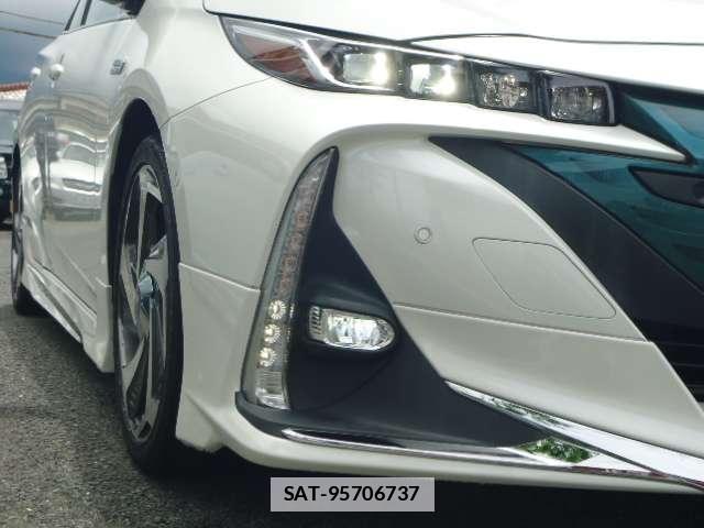 Toyota PRIUS PHV 2017-02 7820010-5