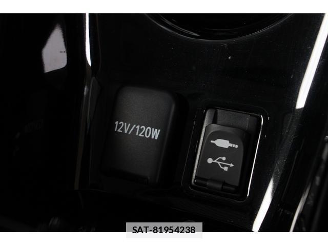 Toyota PRIUS PHV 2017-11 7822872-18