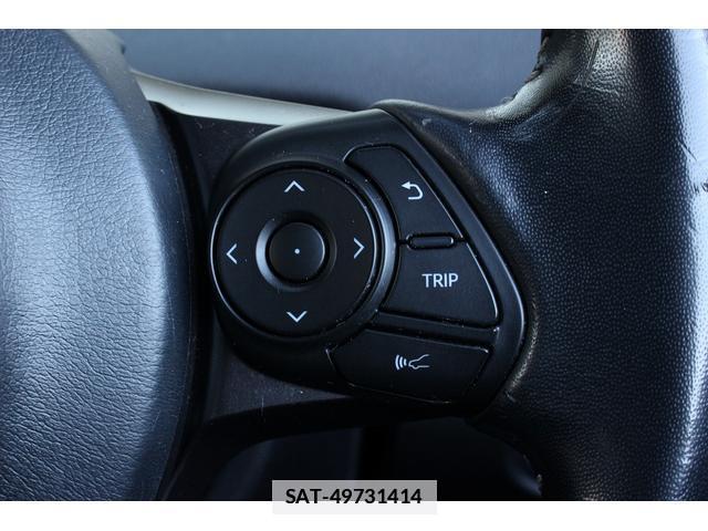 Toyota PRIUS PHV 2018-02 7822882-15
