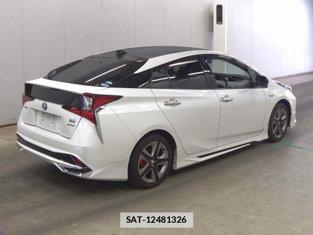 Toyota PRIUS 2019-07 7811335-3