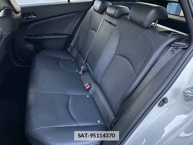 Toyota PRIUS 2016-08 7811845-6