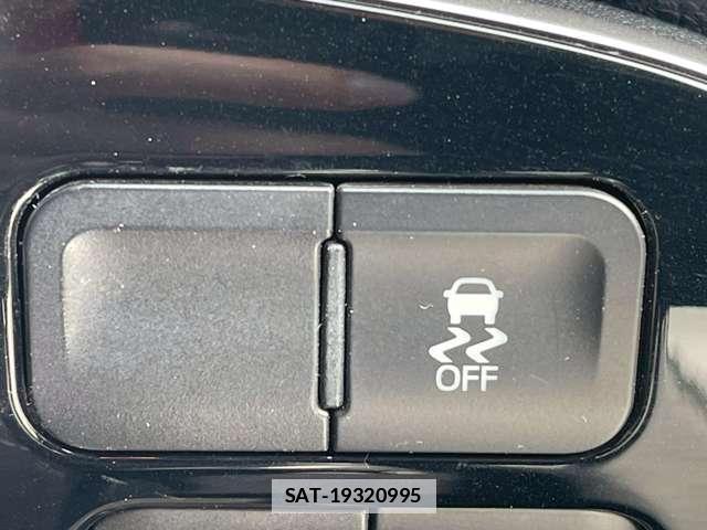 Toyota PRIUS 2020-10 7812467-13