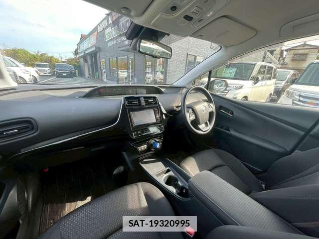 Toyota PRIUS 2020-10 7812467-7