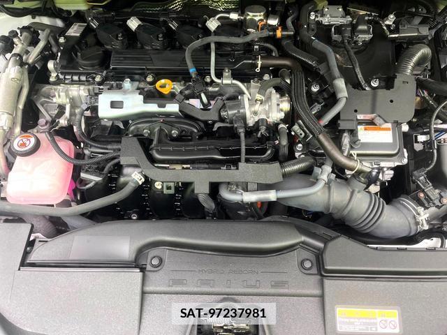 Toyota PRIUS 2023-07 7813318-17