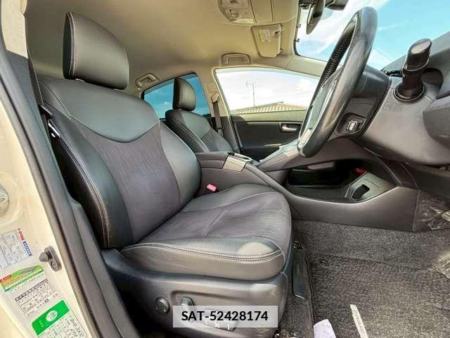 Toyota PRIUS 2012-09 7813368-5