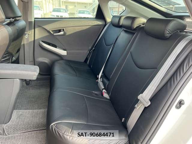 Toyota PRIUS 2010-05 7813794-17