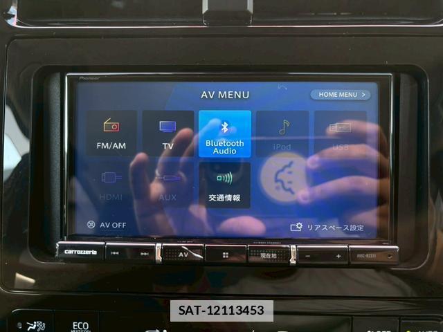 Toyota PRIUS 2017-09 7813887-1