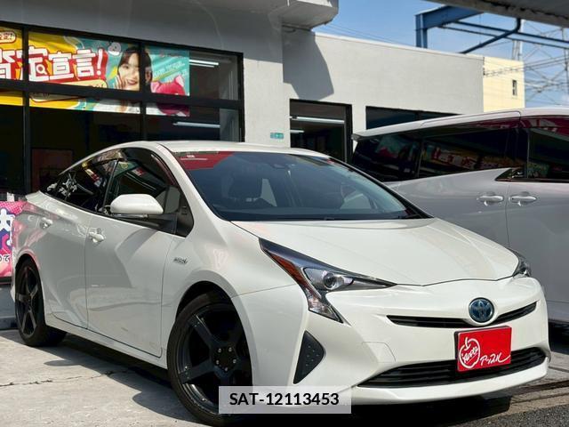 Toyota PRIUS 2017-09 7813887-4