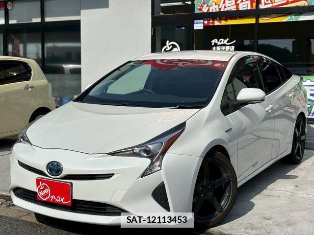 Toyota PRIUS 2017-09 7813887-7
