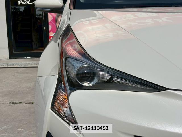 Toyota PRIUS 2017-09 7813887-8
