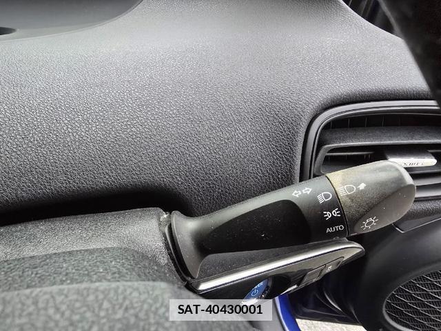 Toyota PRIUS 2016-03 7813945-8
