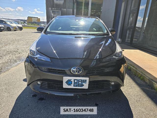 Toyota PRIUS 2020-06 7813957-12