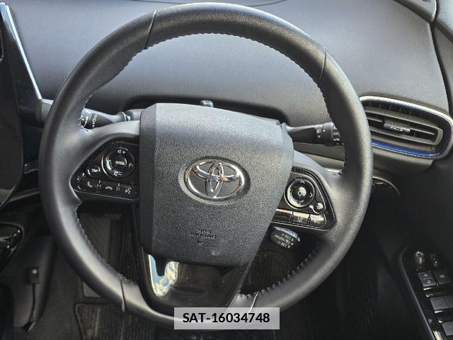 Toyota PRIUS 2020-06 7813957-2