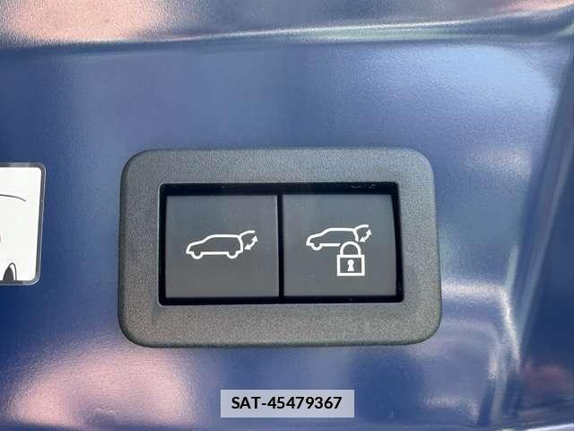Toyota PRIUS 2024-03 7814314-12