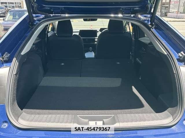 Toyota PRIUS 2024-03 7814314-14